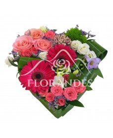 Aranjament floral inima cu gerbera